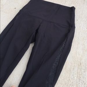 Lululemon leggings size 4